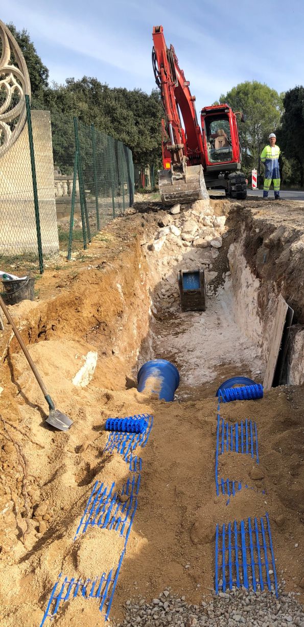 Dévoiement réseaux futur giratoire St Genies