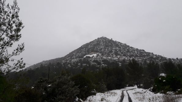 20180301_Galargues - colline de la Pène sous la neige1